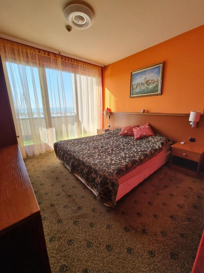 Bilberry Apartman Aparthotel Balatonfured Ngoại thất bức ảnh