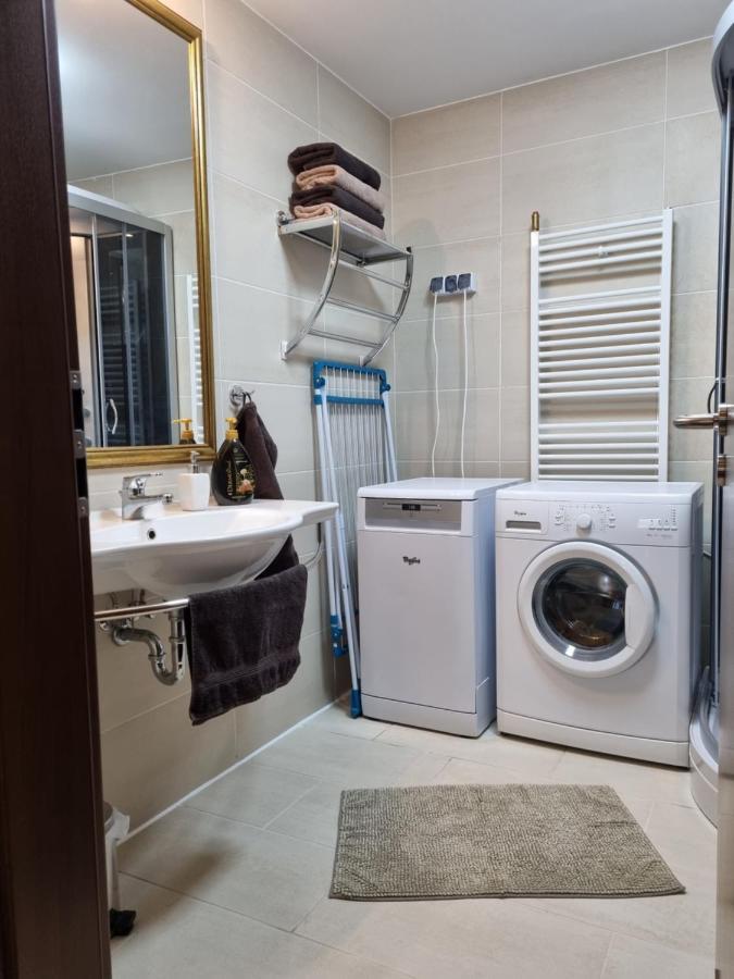 Bilberry Apartman Aparthotel Balatonfured Ngoại thất bức ảnh